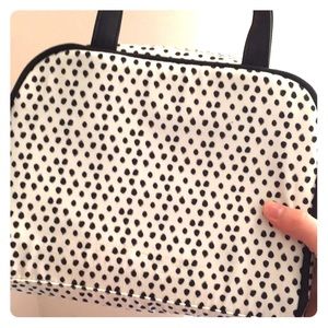 purse/handbag and a smaller wallet